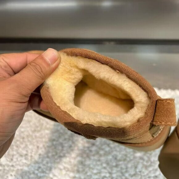 UGG Women's Boots Classic Ultra Mini New Heights chestnut - Picture 5 of 7